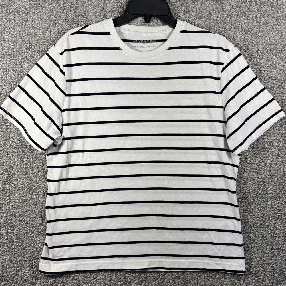 Banana Republic T-Shirt White Striped Premium Wash Mens Large